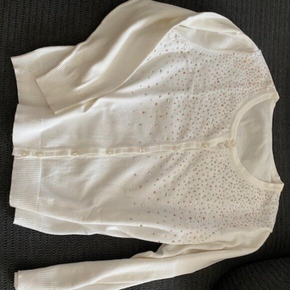 Elegant jeweled sweater - Picture 1 of 1